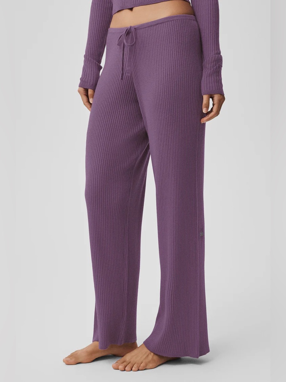 Alo Yoga Sweater Knit Mid-Rise Unwind Wide Leg Pant Purple Size Small